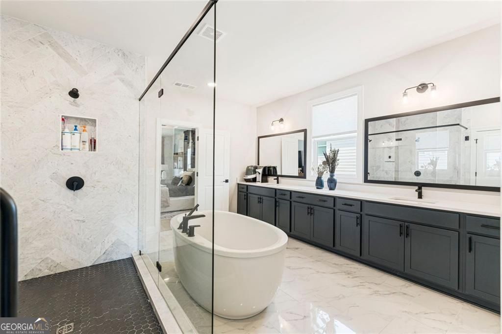 HOLLY FARM PH 1B - Residential