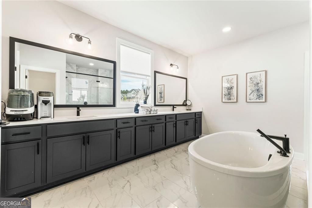 HOLLY FARM PH 1B - Residential