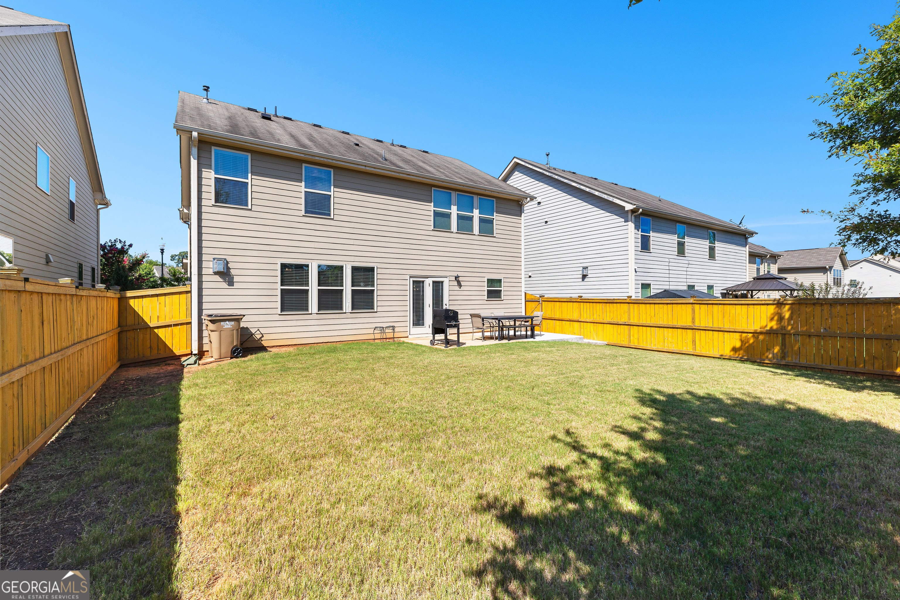 McDonough, Georgia 30253, United States, 6 Bedrooms Bedrooms, ,4 BathroomsBathrooms,Residential,Active,202479