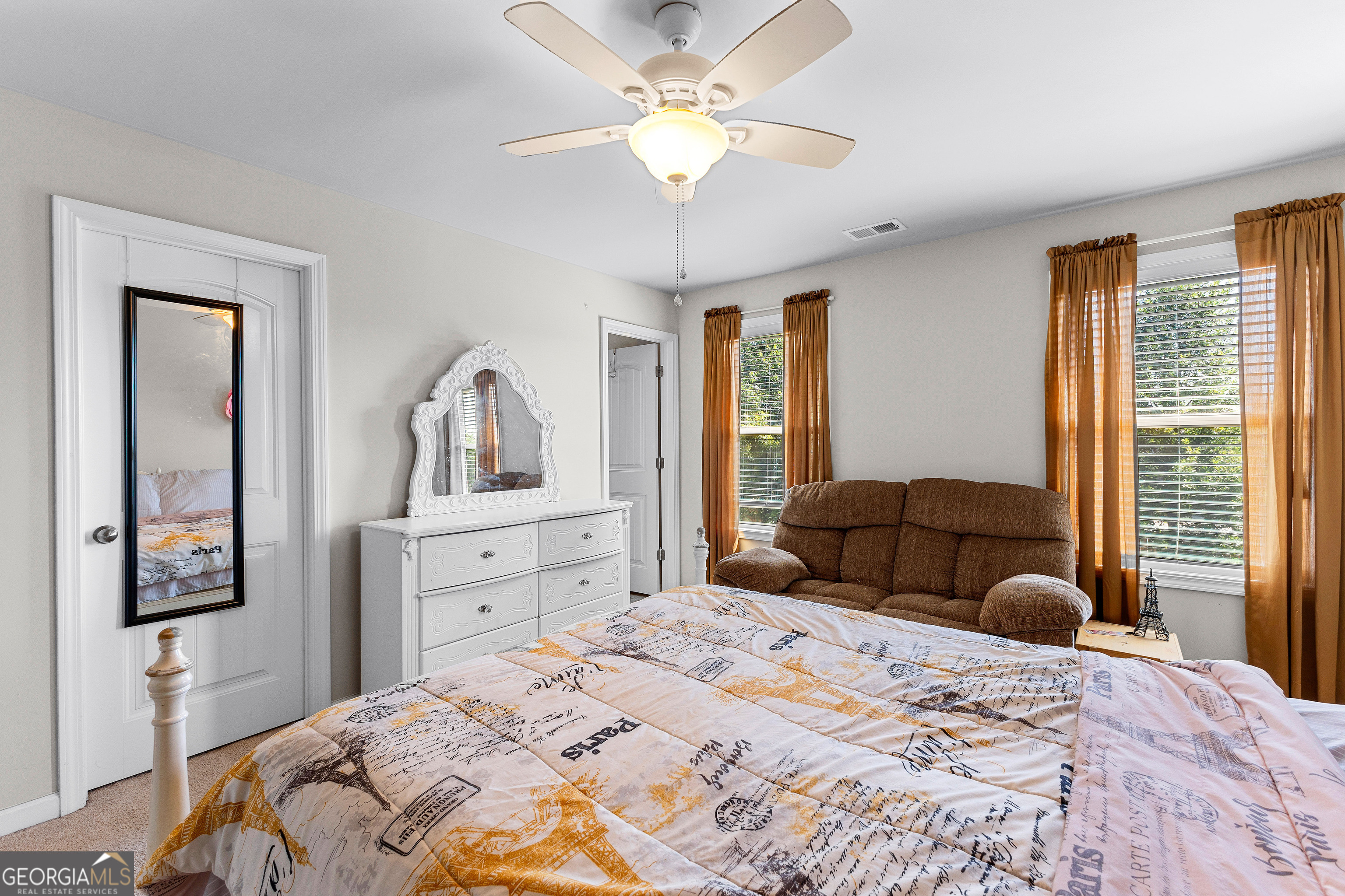 McDonough, Georgia 30253, United States, 6 Bedrooms Bedrooms, ,4 BathroomsBathrooms,Residential,Active,202479