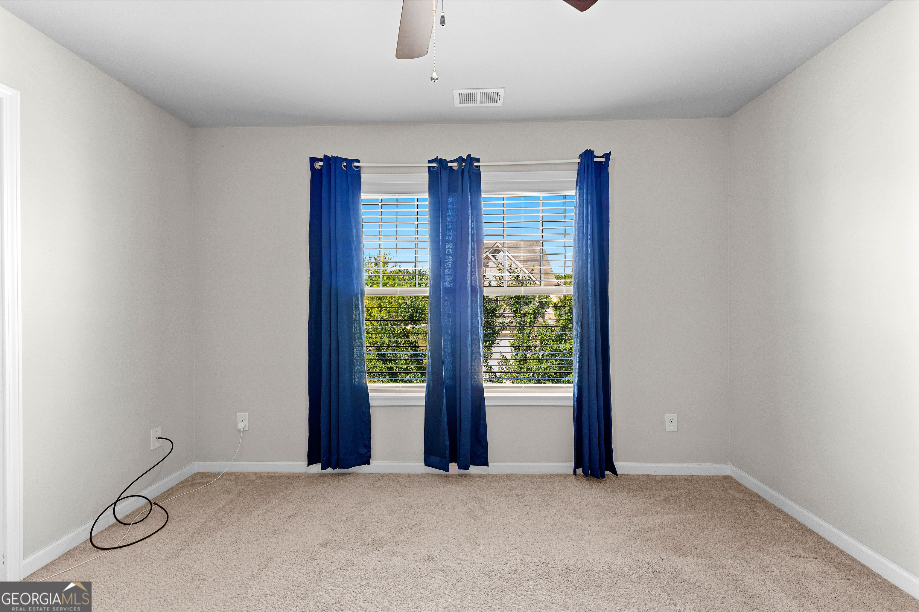 McDonough, Georgia 30253, United States, 6 Bedrooms Bedrooms, ,4 BathroomsBathrooms,Residential,Active,202479