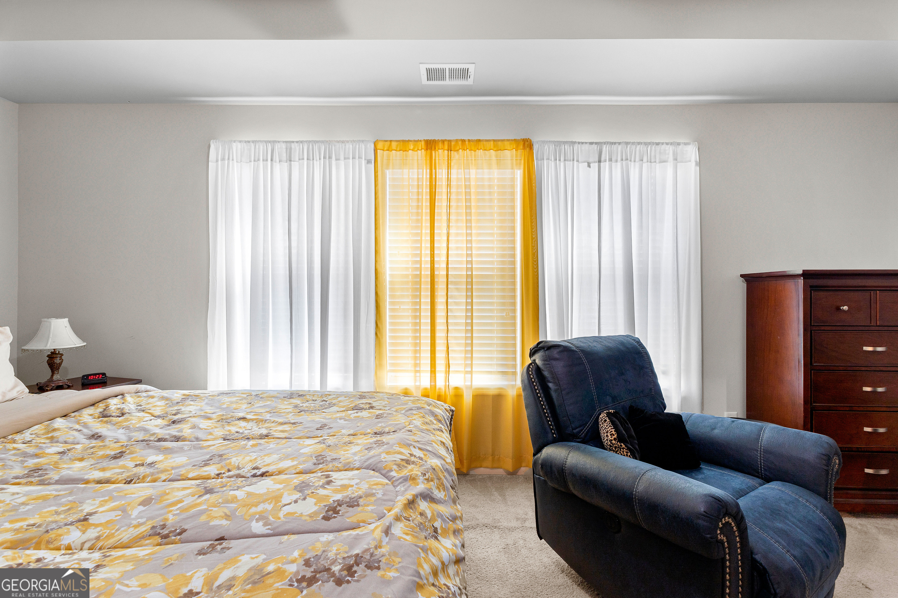 McDonough, Georgia 30253, United States, 6 Bedrooms Bedrooms, ,4 BathroomsBathrooms,Residential,Active,202479