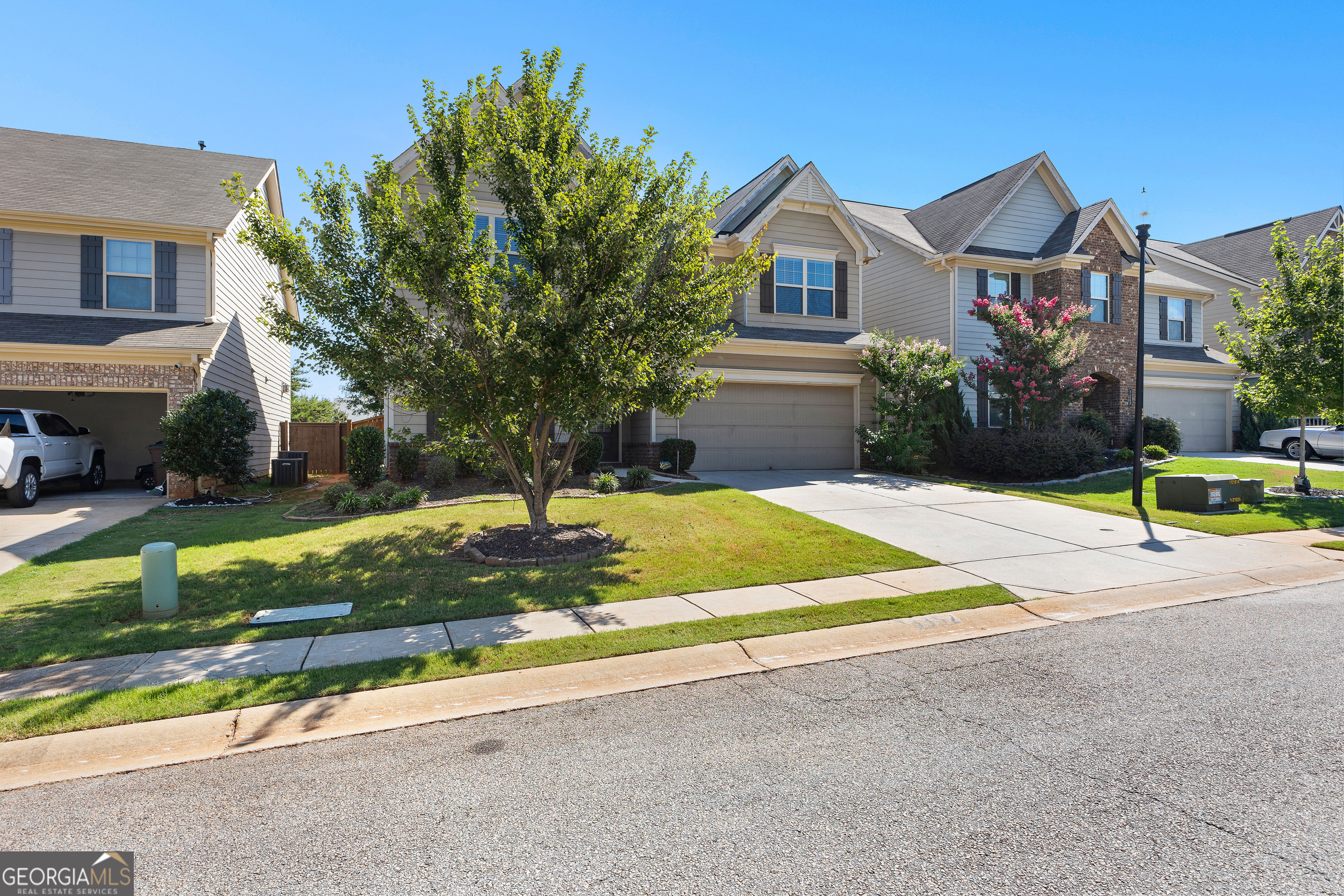 McDonough, Georgia 30253, United States, 6 Bedrooms Bedrooms, ,4 BathroomsBathrooms,Residential,Active,202479