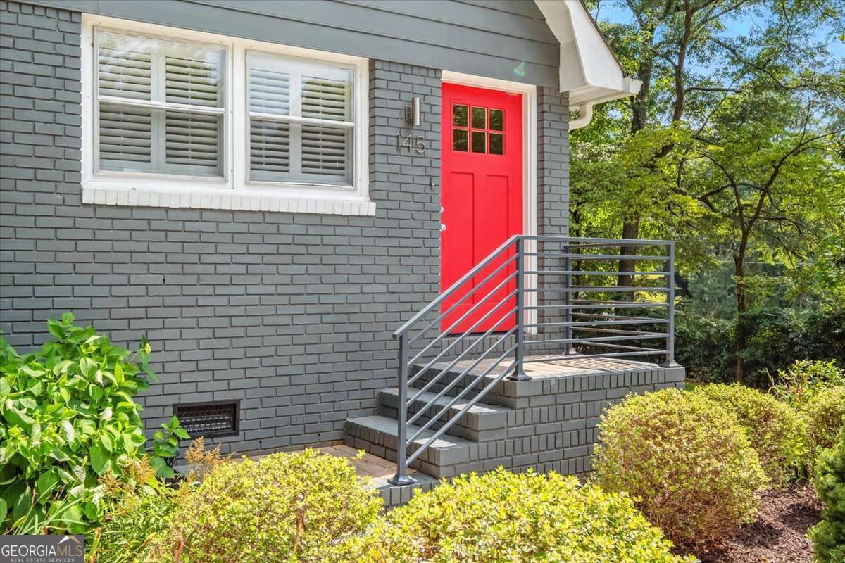 145 Mountain View RD SE