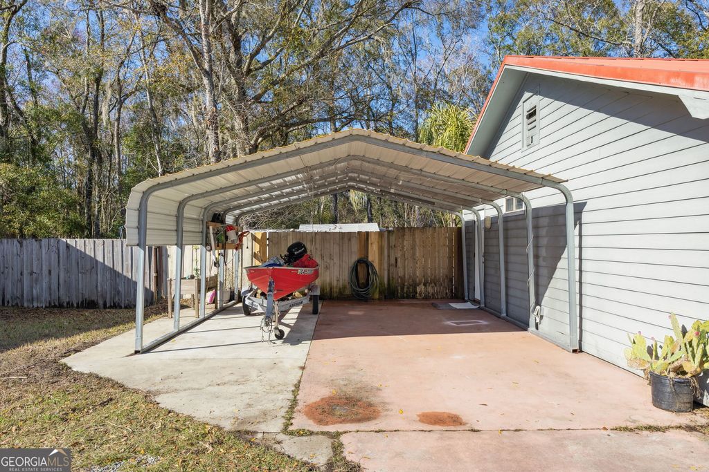 Photo of 158 W Woodhaven Drive, Kingsland, GA 31548 (MLS # 10680000)