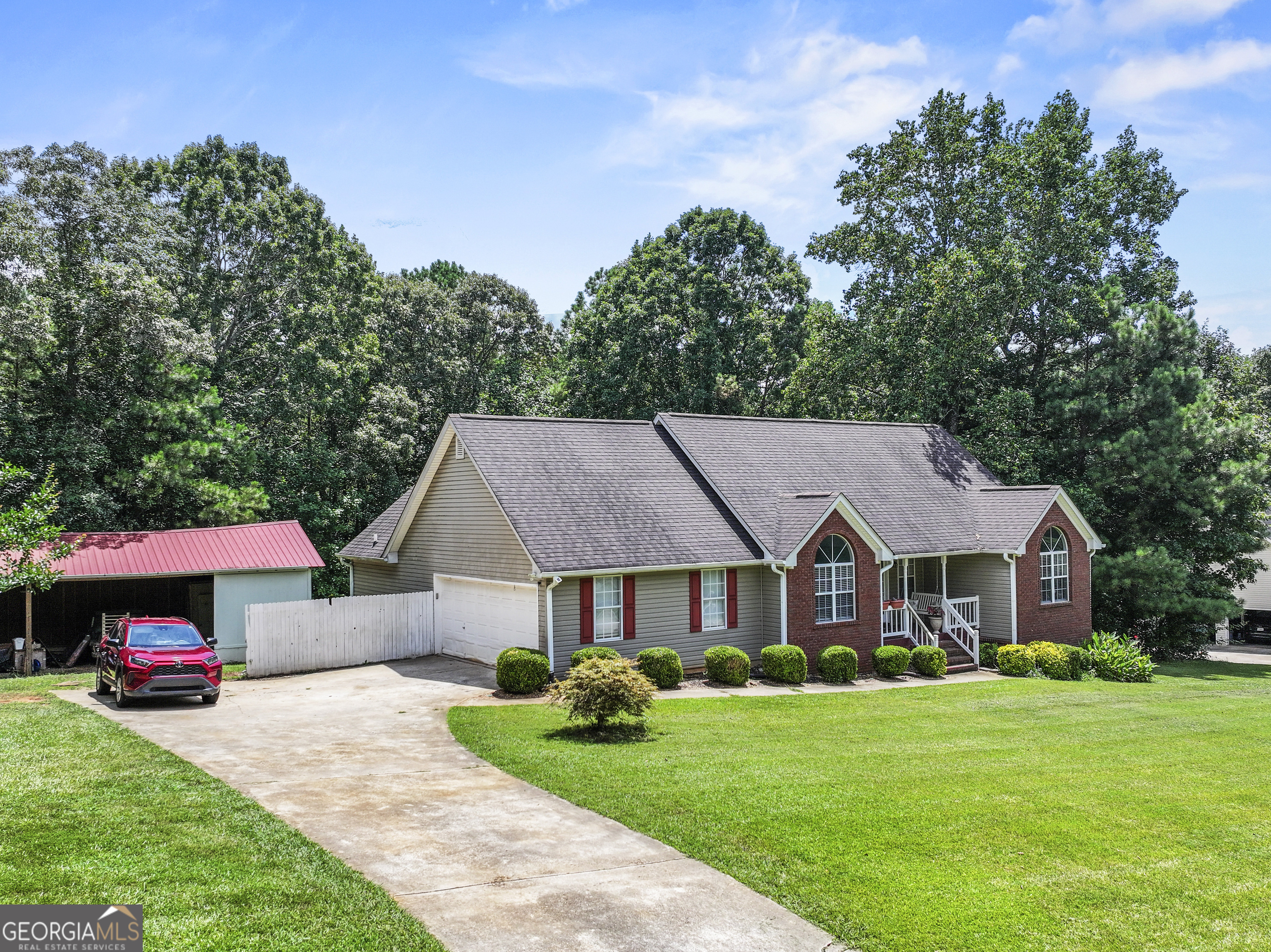 5301 Hopewell LN