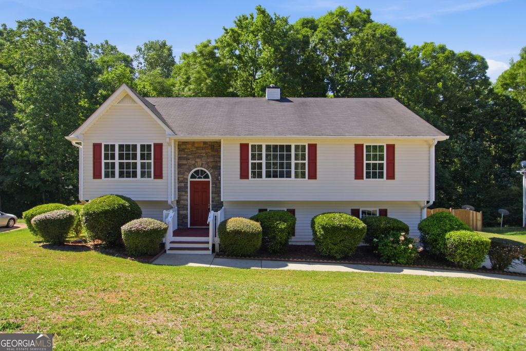 Photo of 1670 Harvest Hill, Douglasville, GA 30134 (MLS # 10769204)