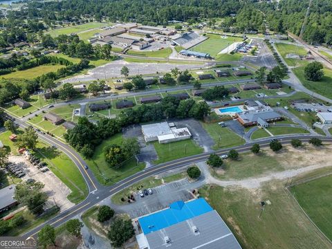 410 N Victory DR Tifton GA 31794