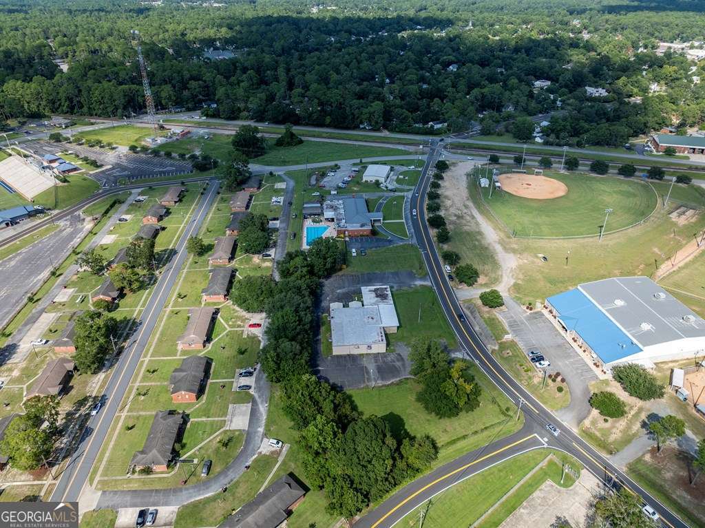 410 N Victory DR