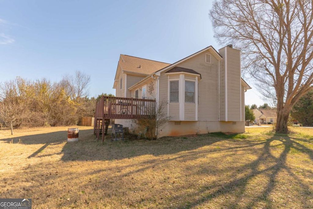 Photo of 16 Huntcliff Drive, Cartersville, GA 30121 (MLS # 10714646)