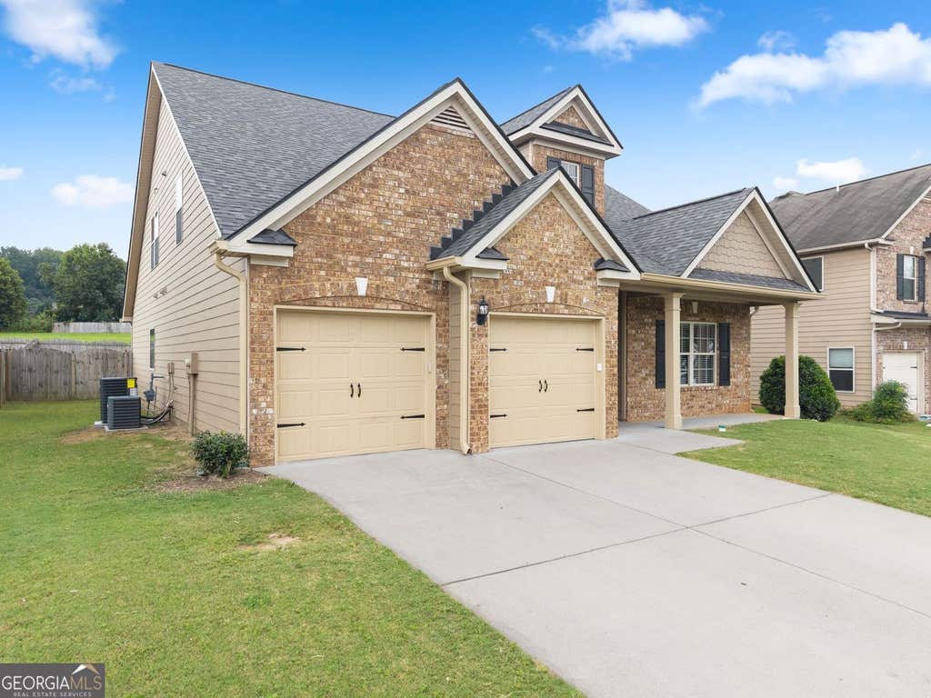 Photo of 5045 Bucknell Trace, Cumming, GA 30028 (MLS # 10819779)