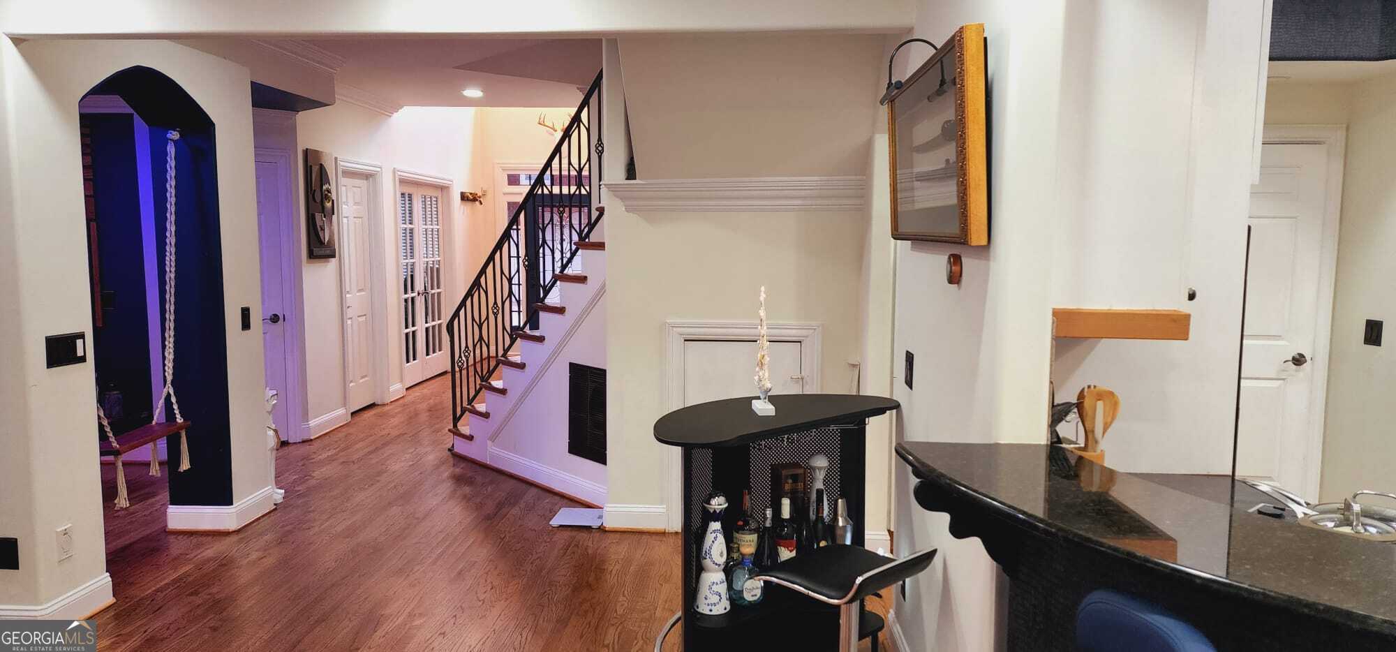 6375 GLENRIDGE DRIVE 200