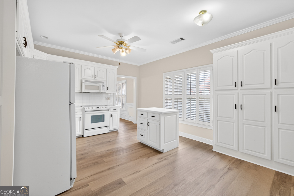 2150 Stockton Walk WAY