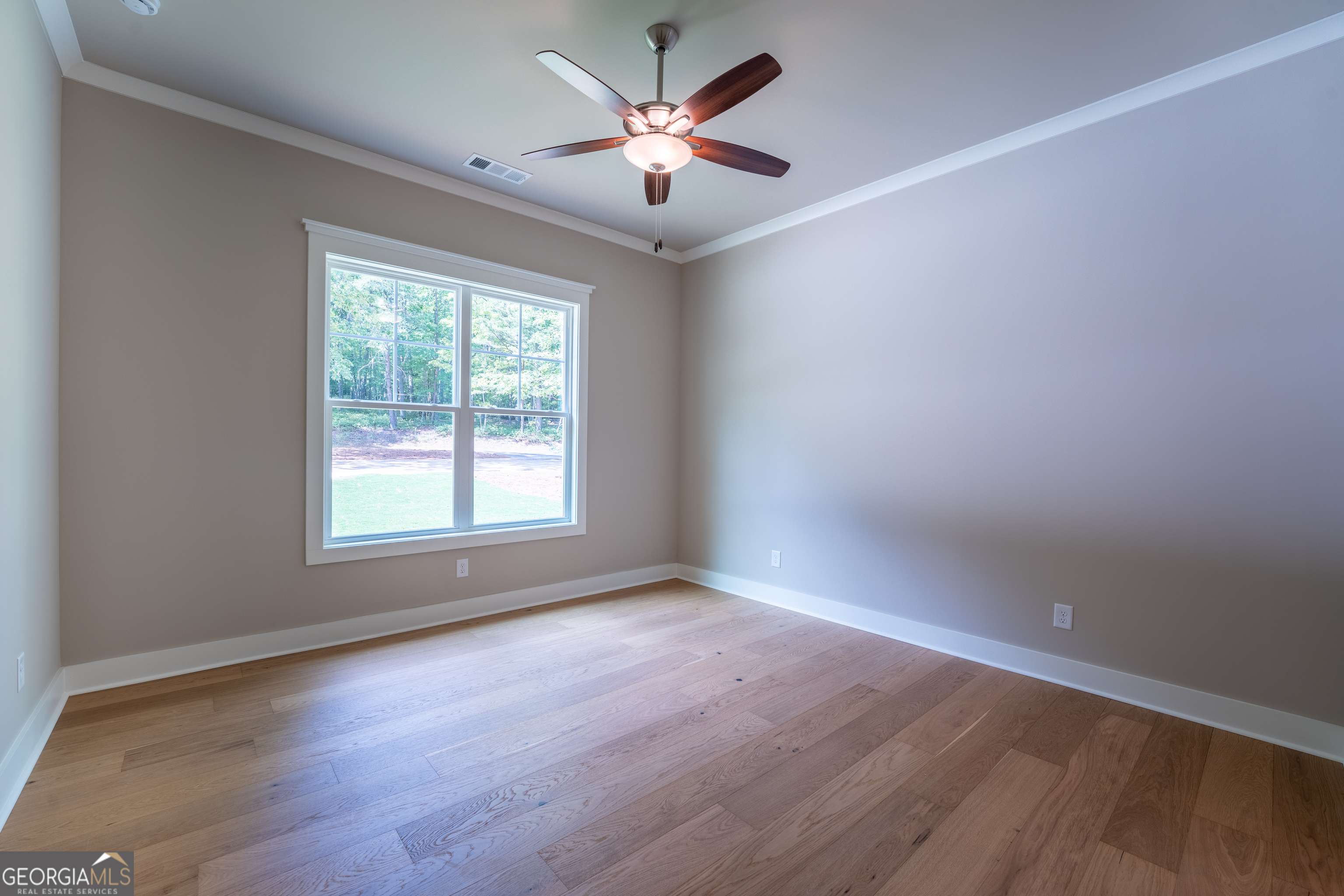 Clarkesville, Georgia 30523, United States, 4 Bedrooms Bedrooms, ,5 BathroomsBathrooms,Residential,Active,205938