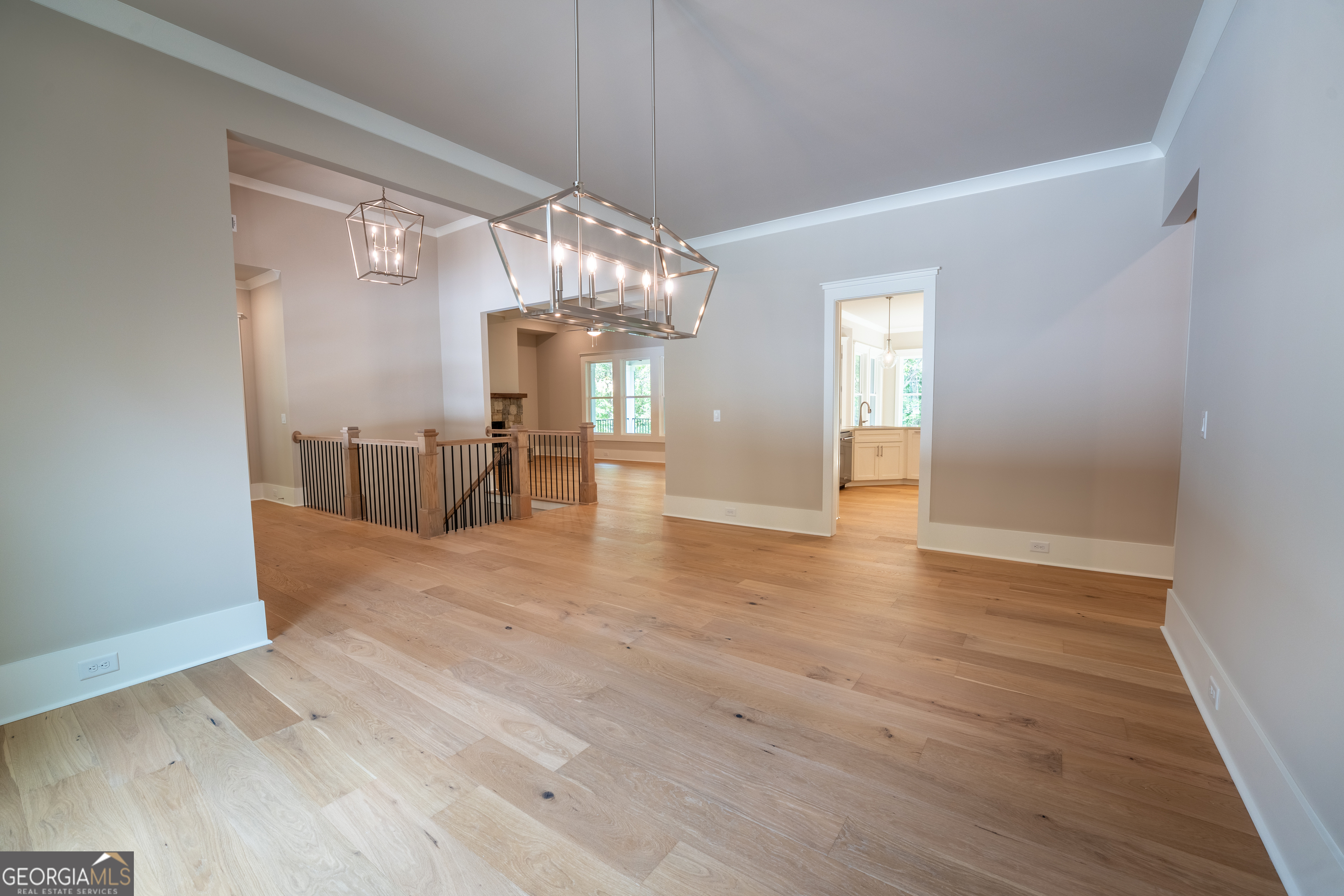 Clarkesville, Georgia 30523, United States, 4 Bedrooms Bedrooms, ,5 BathroomsBathrooms,Residential,Active,205938