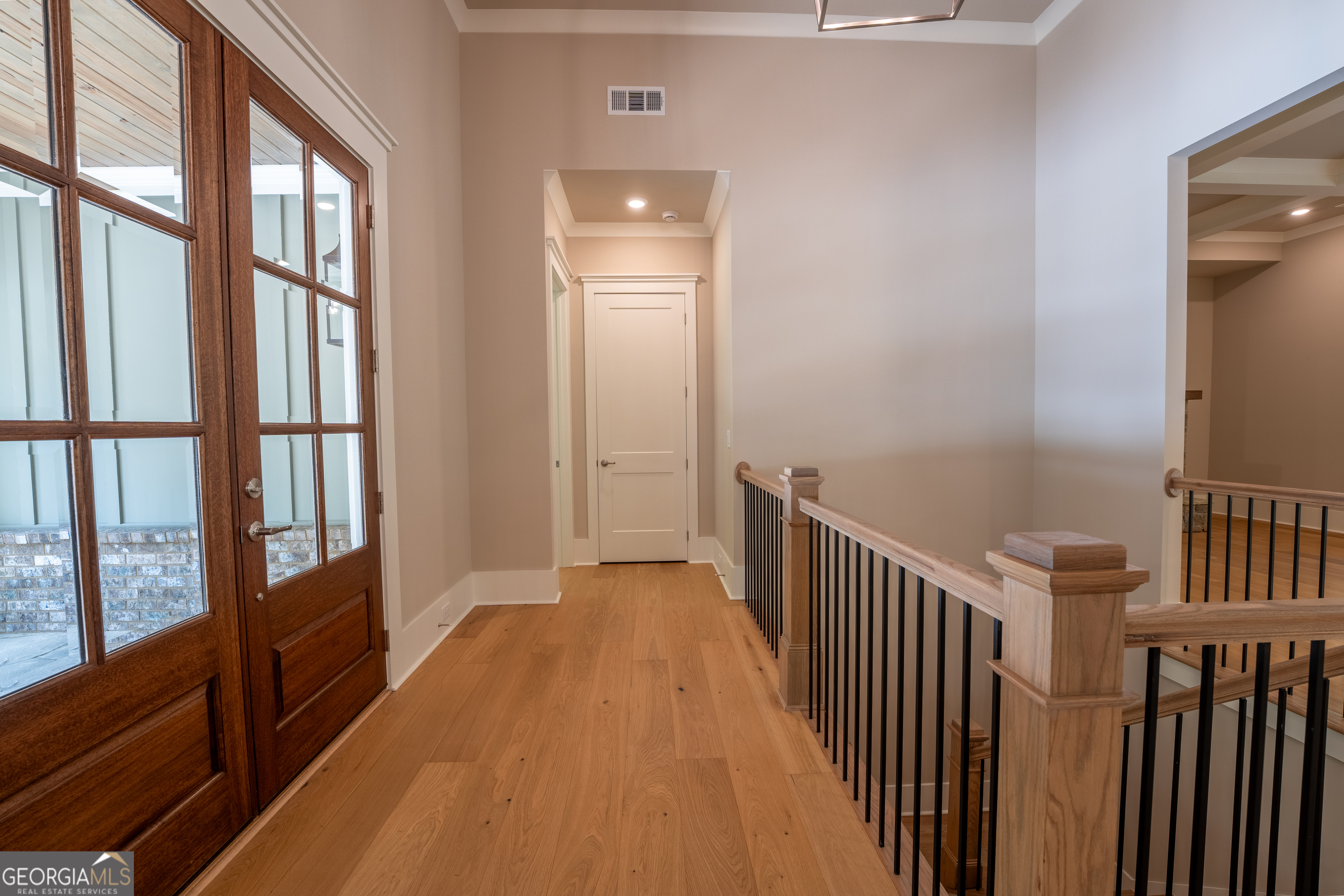 Clarkesville, Georgia 30523, United States, 4 Bedrooms Bedrooms, ,5 BathroomsBathrooms,Residential,Active,205938