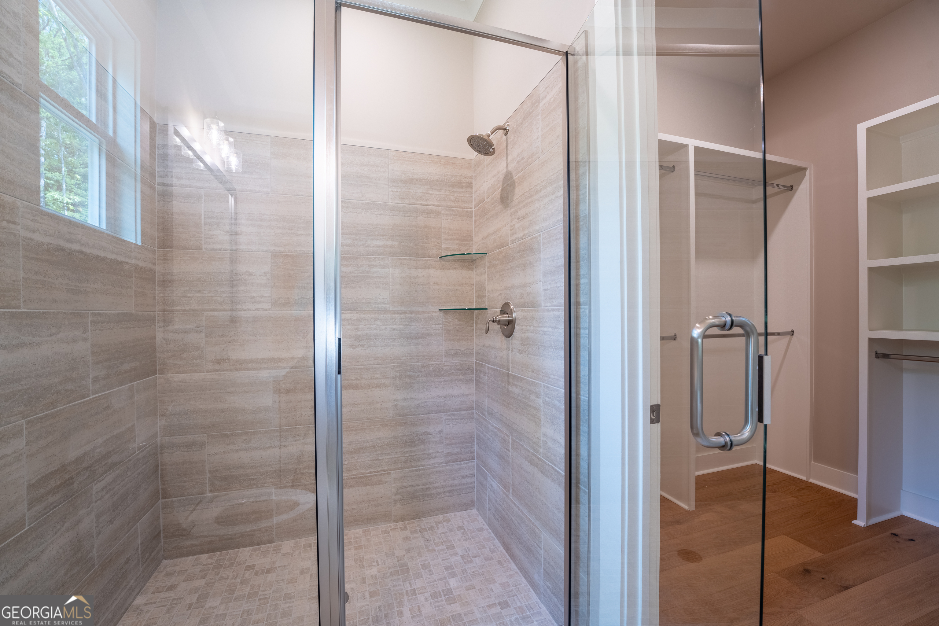 Clarkesville, Georgia 30523, United States, 4 Bedrooms Bedrooms, ,5 BathroomsBathrooms,Residential,Active,205938