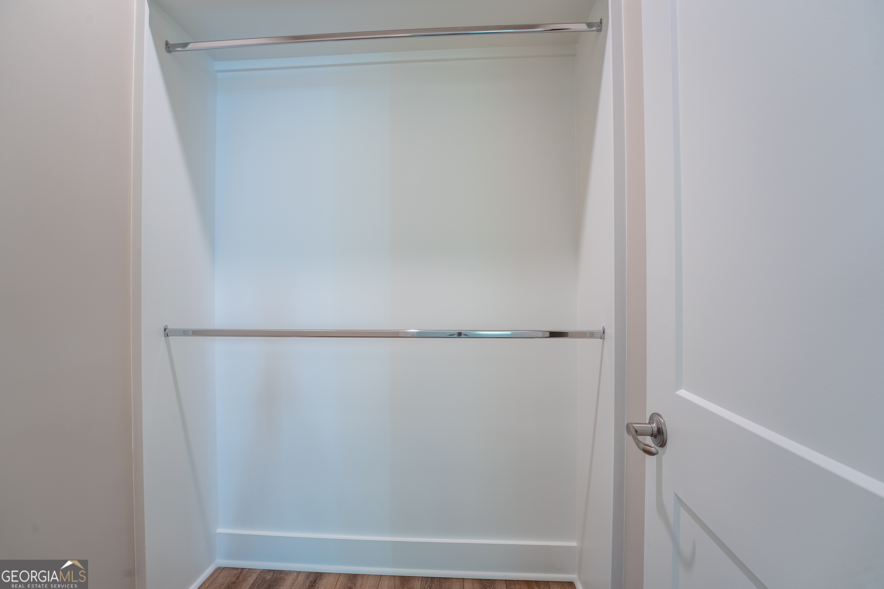 Clarkesville, Georgia 30523, United States, 4 Bedrooms Bedrooms, ,5 BathroomsBathrooms,Residential,Active,205938