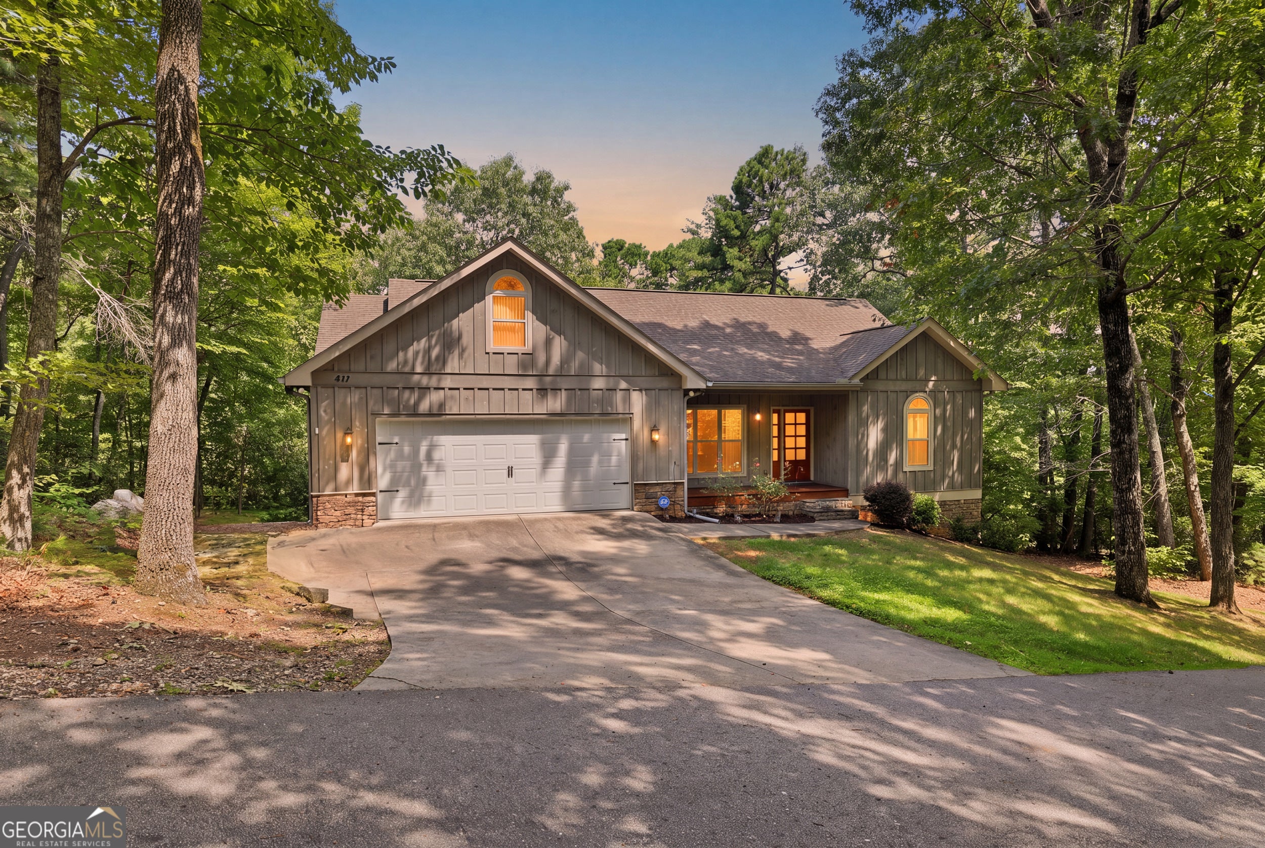 411 Hickory Nut Mountain