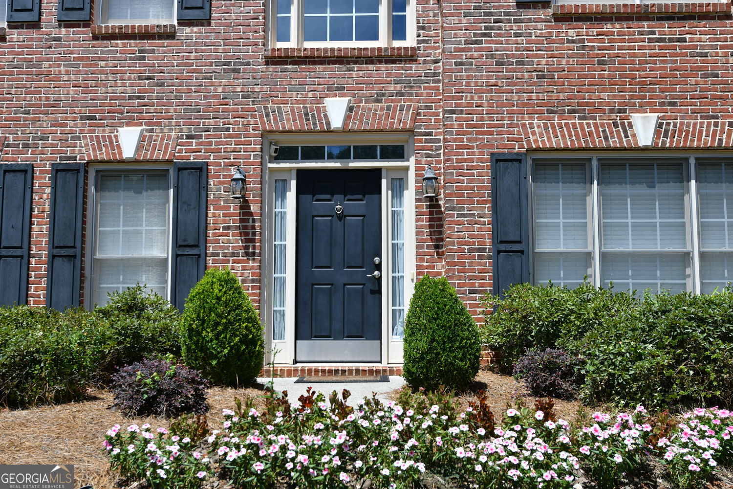 1025 Fairview Club CIR