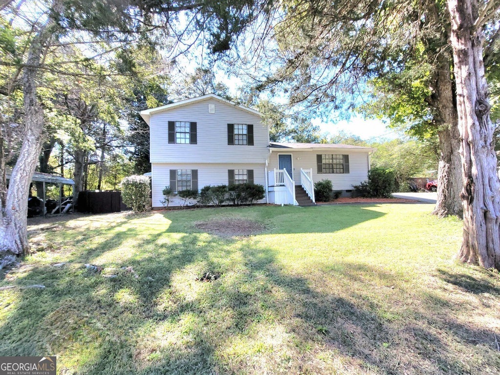 Photo of 2716 Aruba Drive, Powder Springs, GA 30127 (MLS # 10875087)