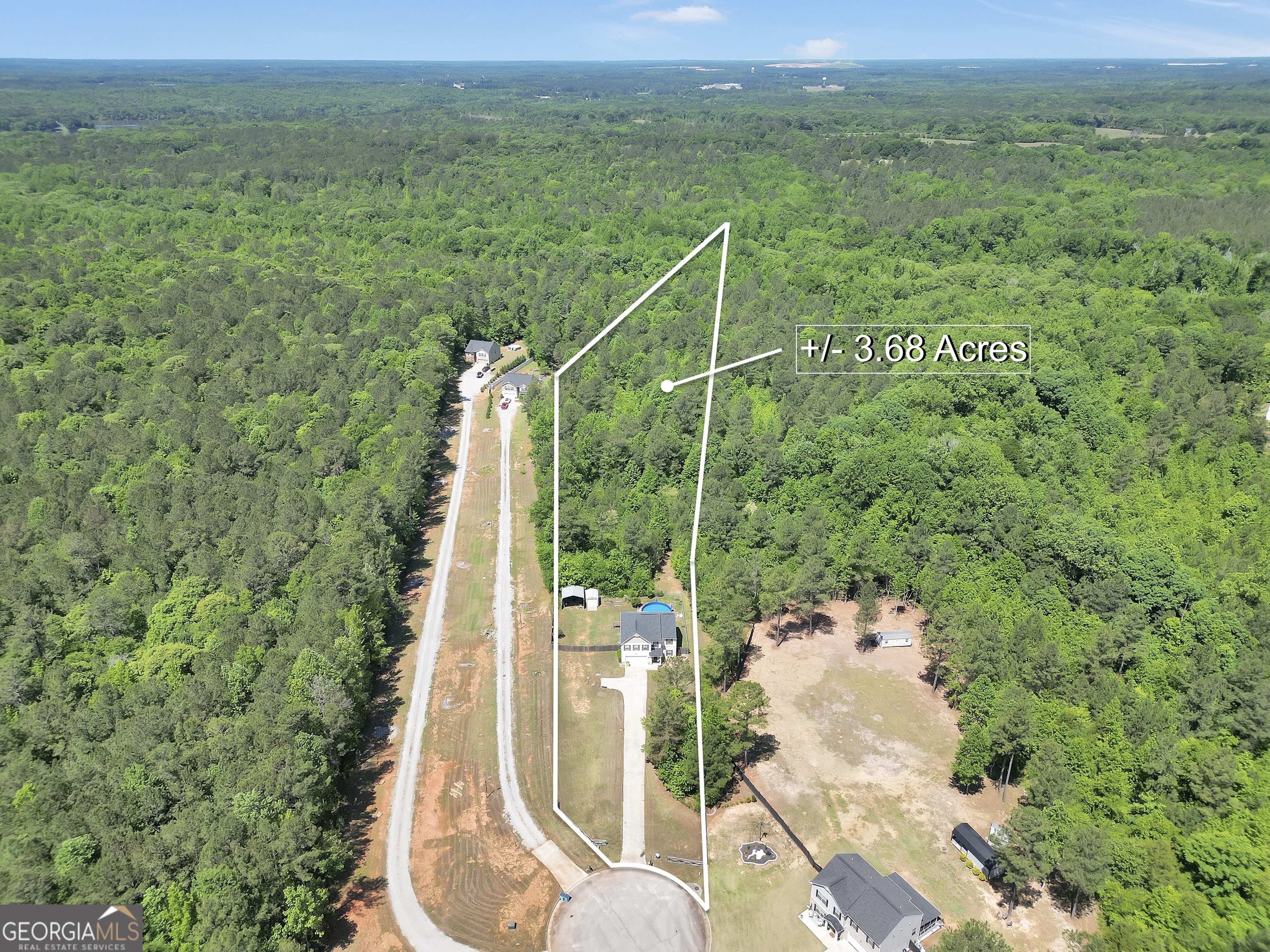 214 Woodlands DR