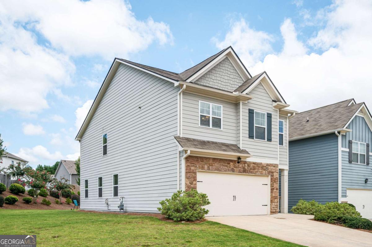 113 Woodhouse CIR