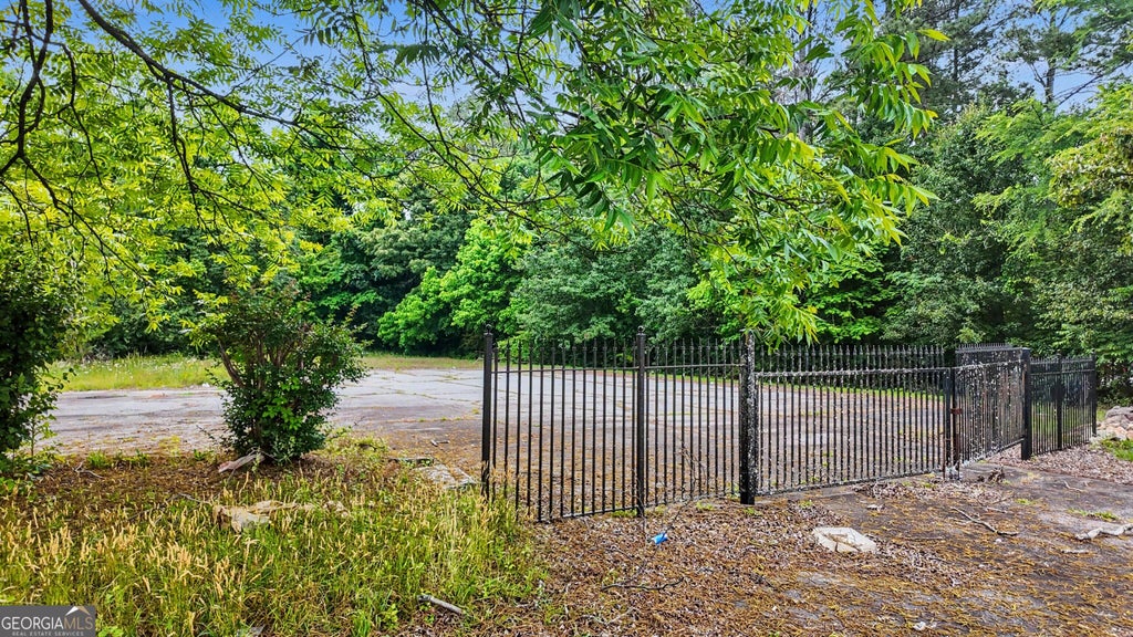 Photo of 959 S Hairston Road, Stone Mountain, GA 30088 (MLS # 10838997)