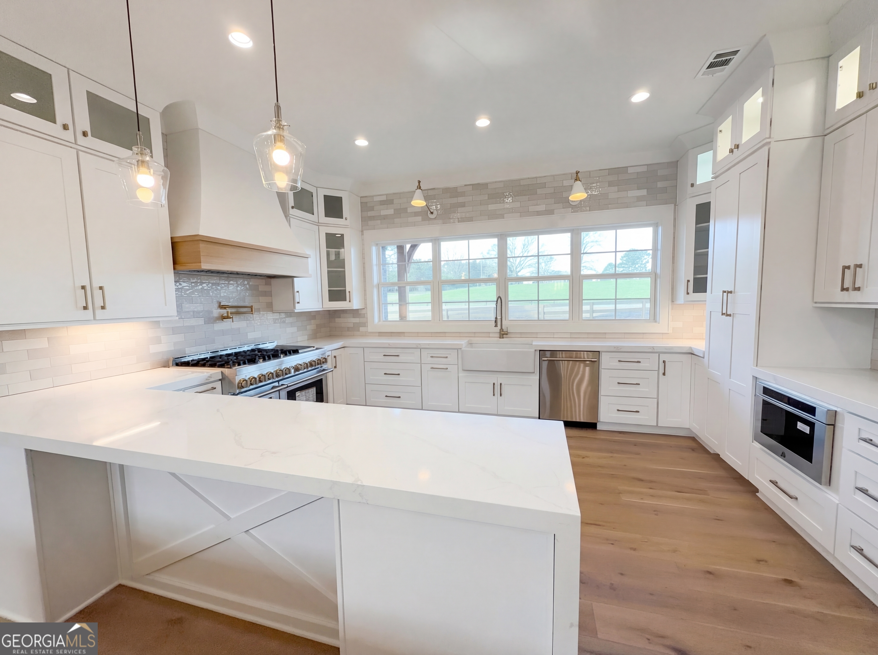 3903 Indian Shoals RD SE