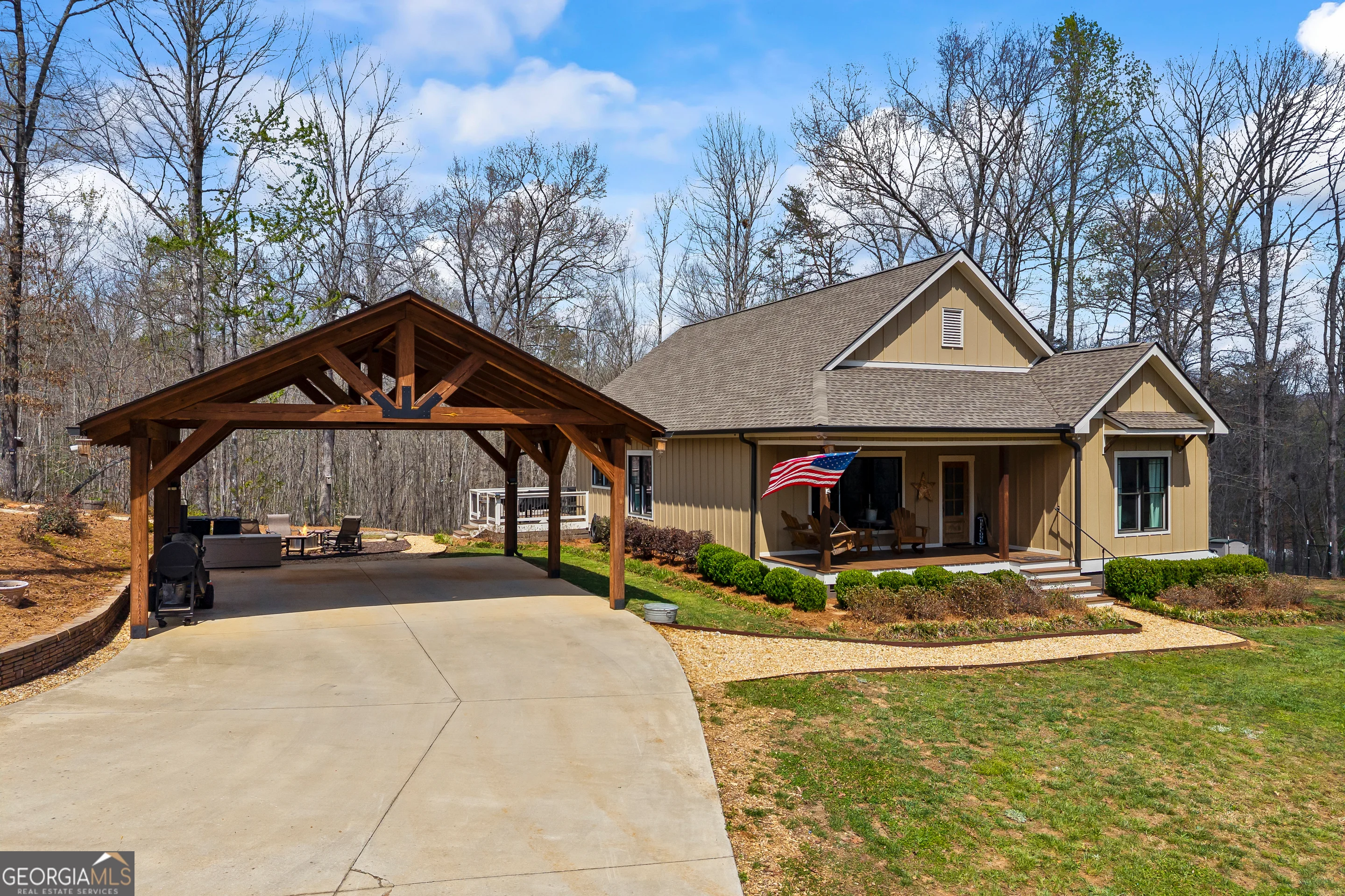 5240 Highway 17