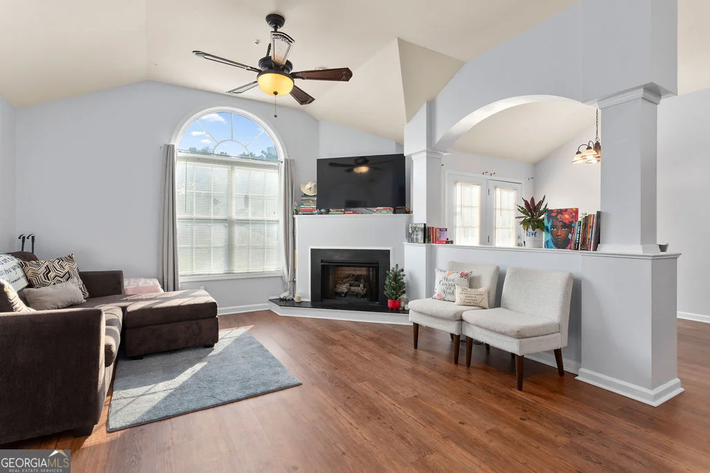 1395 Orchard Park Drive