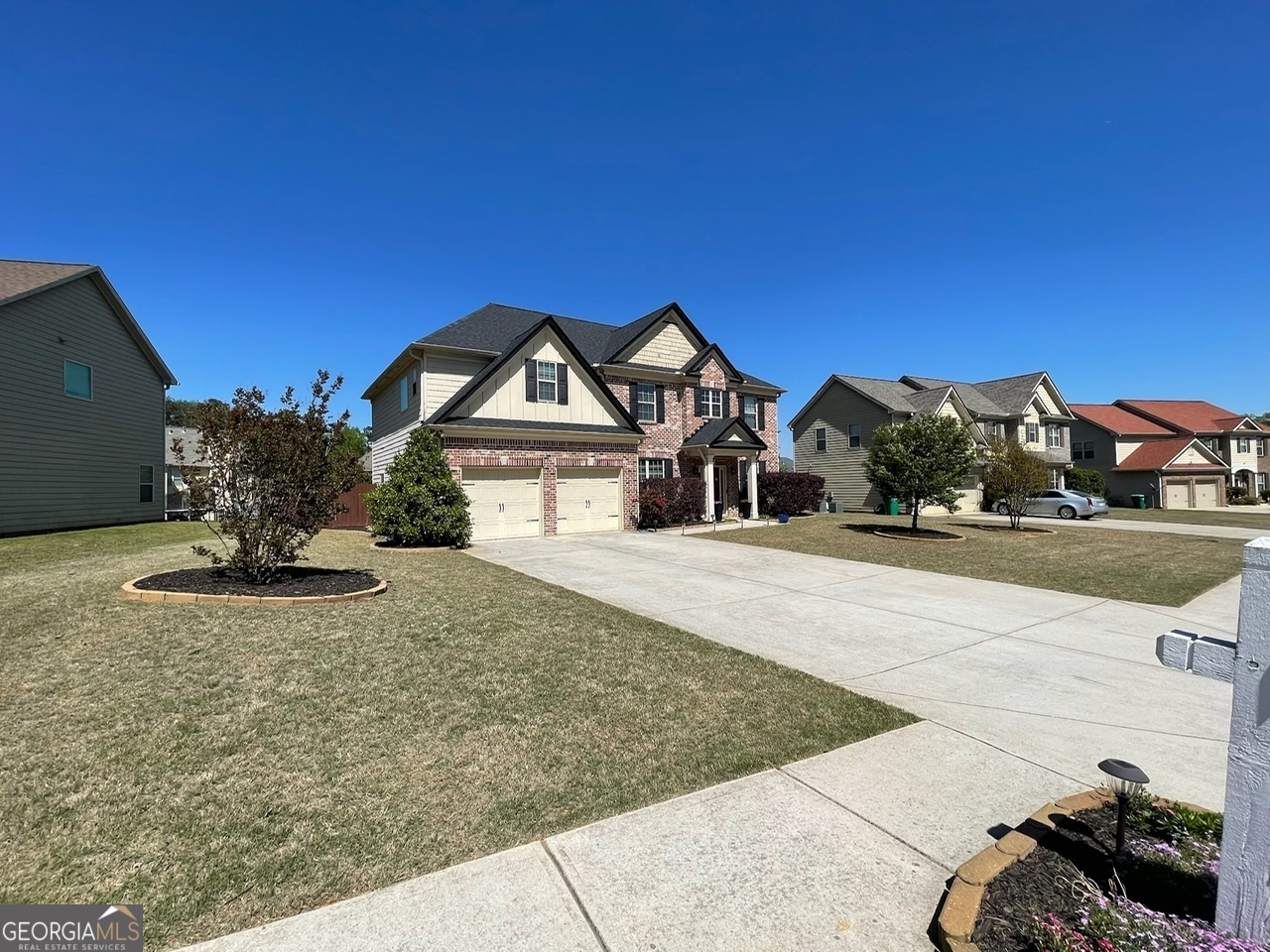 2030 Hydrangea LN
