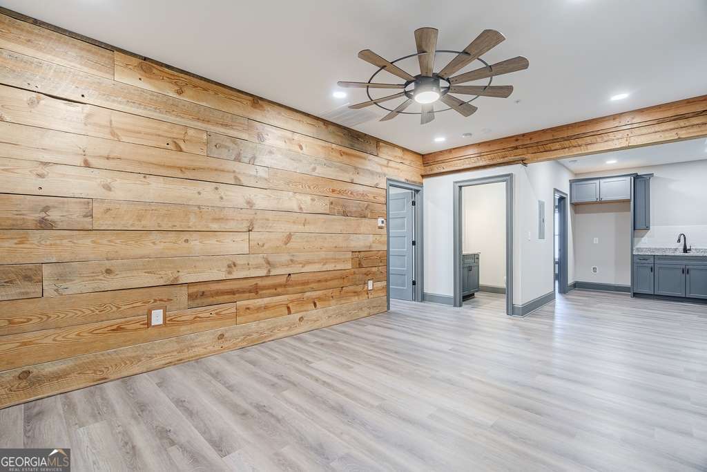 34 Depot ST 24