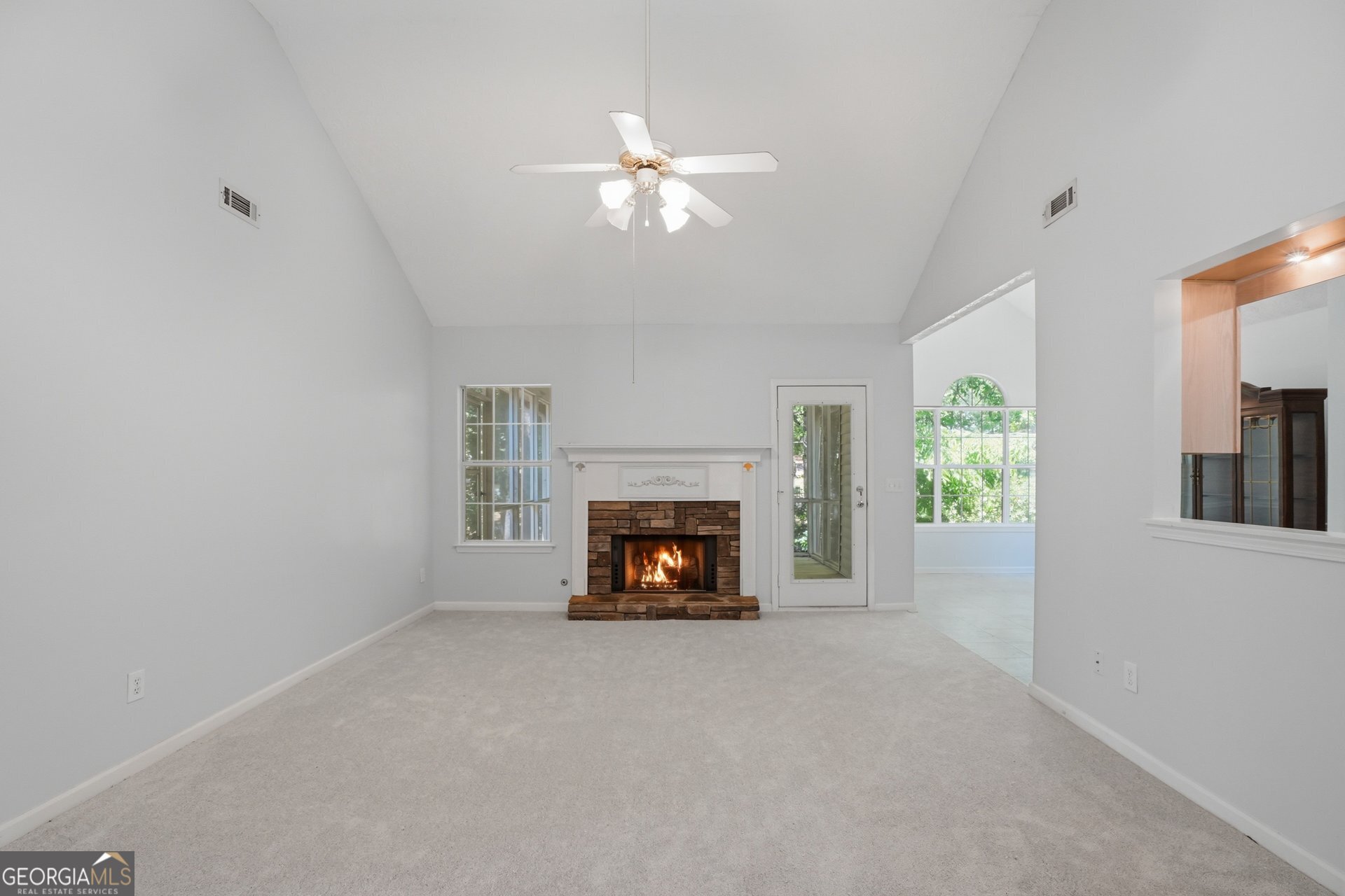 303 Newfield WAY