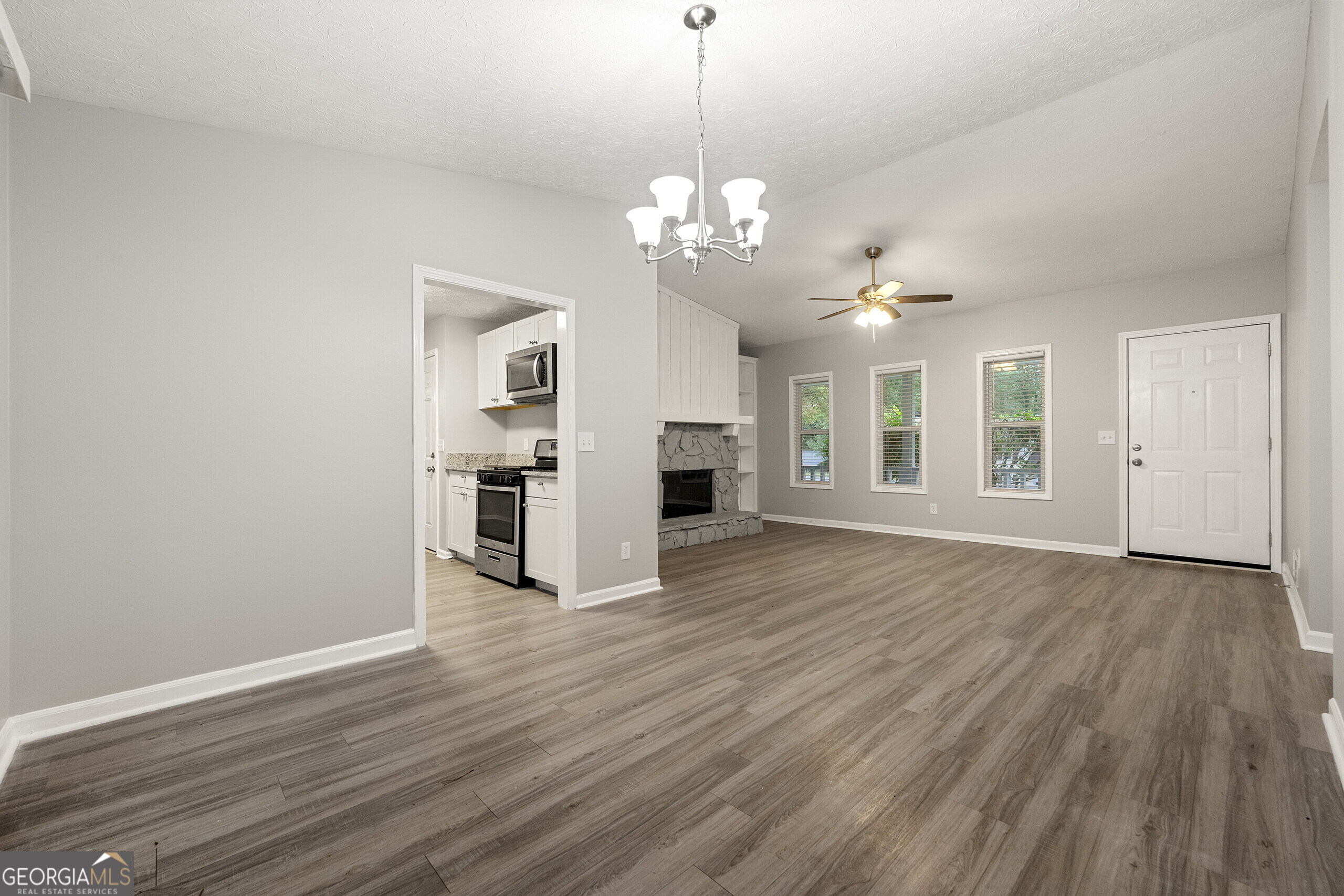 3851 Timber Hollow WAY