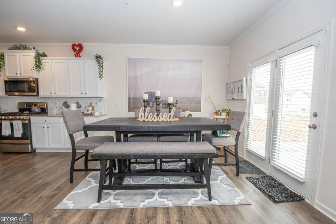 2718 Serena WAY