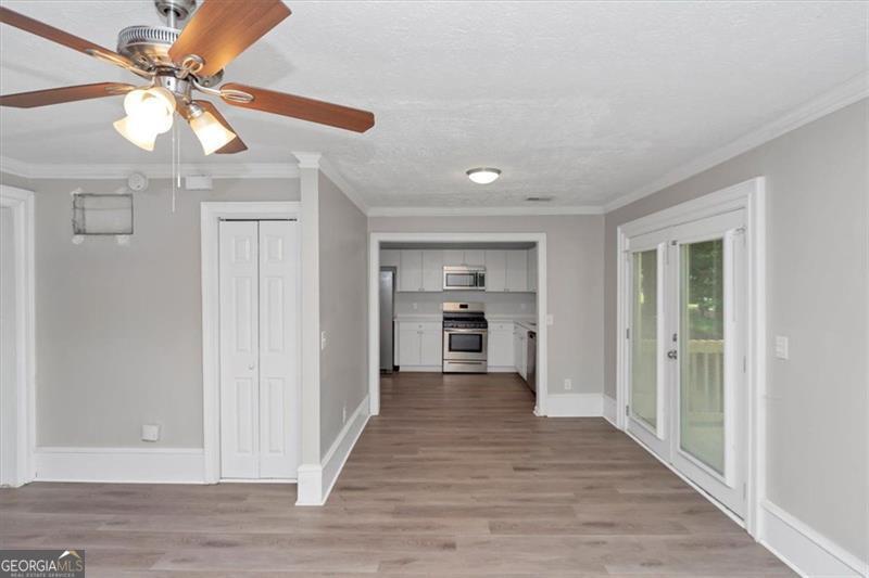 710 COUNTRY MANOR WAY