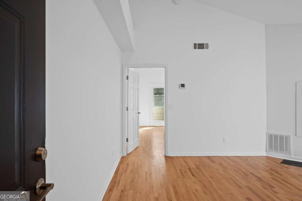 Photo of 567 Winton Terrace NE #E, Atlanta, GA 30308 (MLS # 10738549)