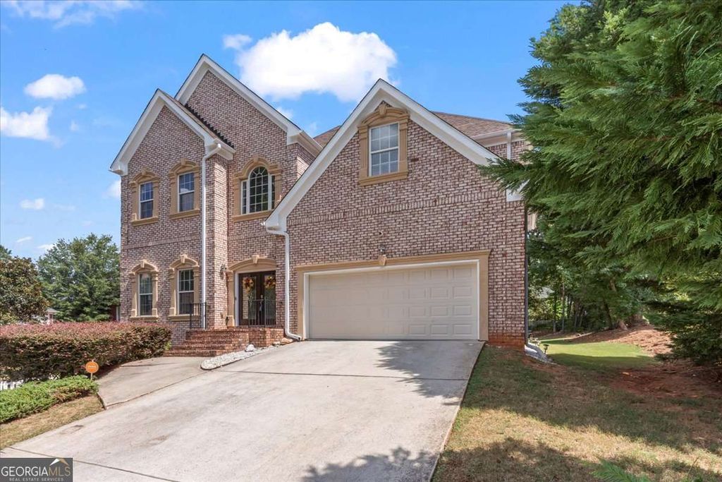 Photo of 3113 Brians Creek Drive SE, Conyers, GA 30013 (MLS # 10717752)