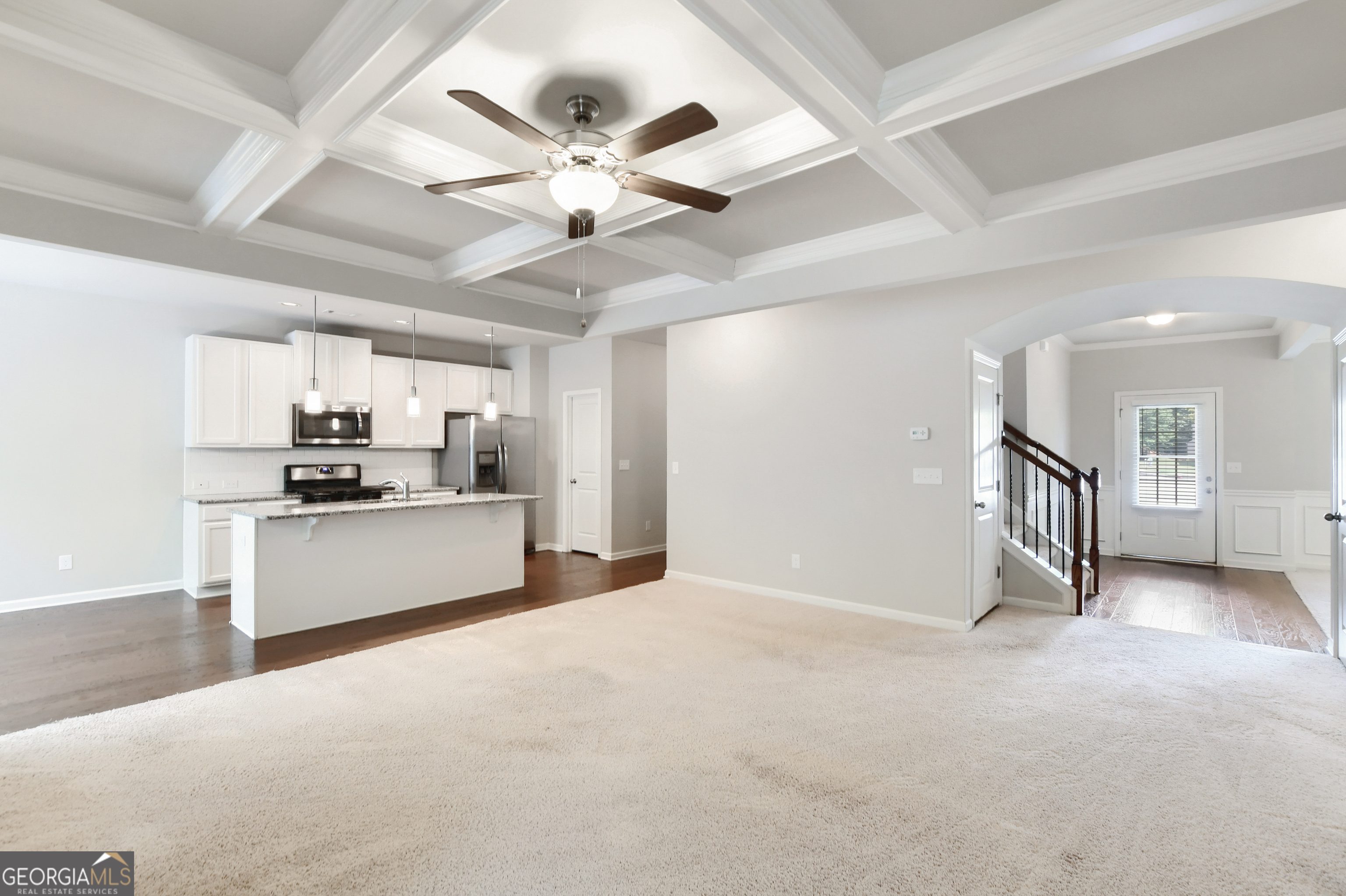 214 Jacobs CT