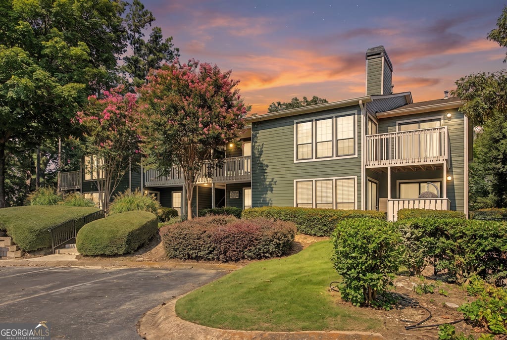 Photo of 4612 Vinings Central Run SE #133, Atlanta, GA 30339 (MLS # 10817659)