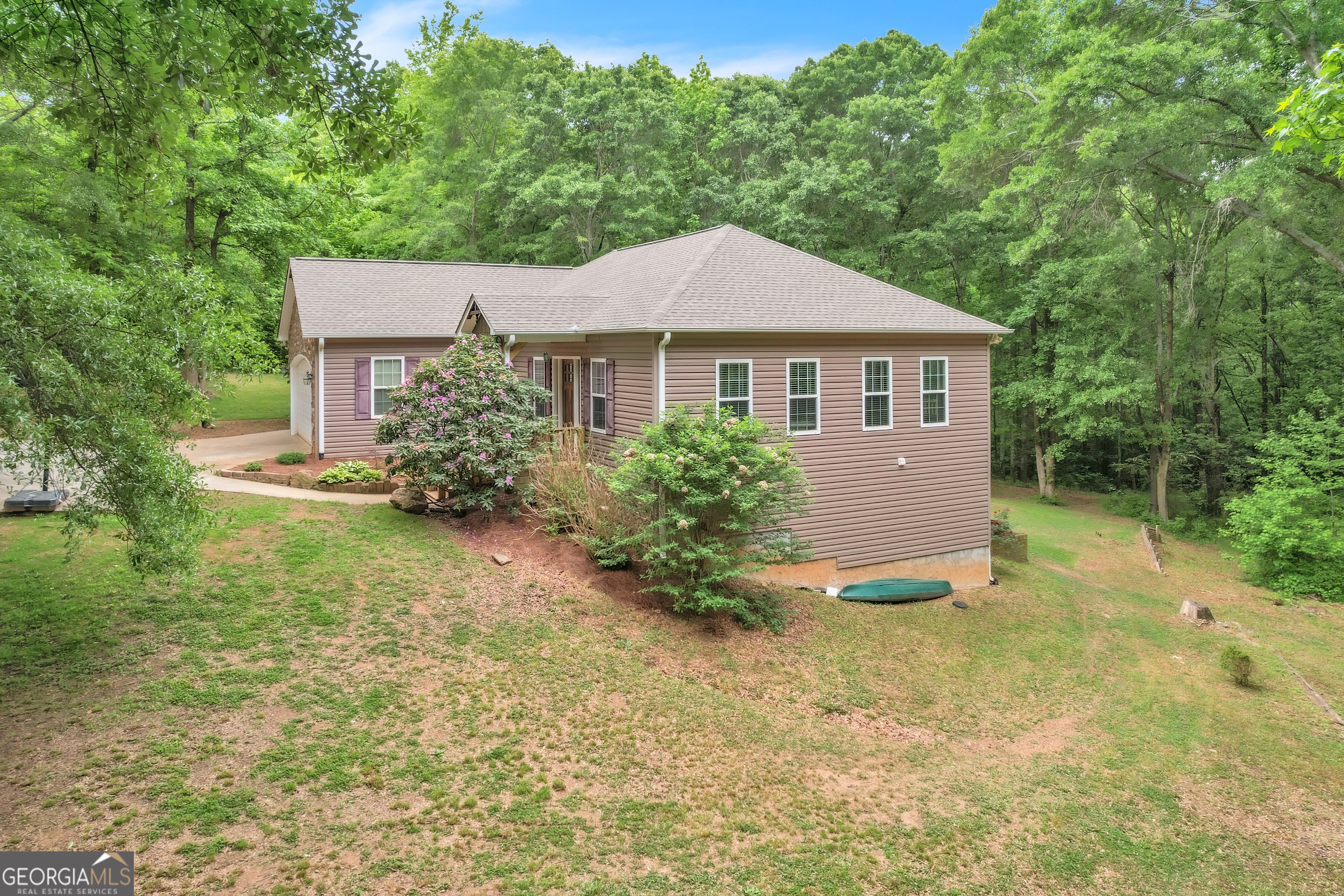 378 Harper LN