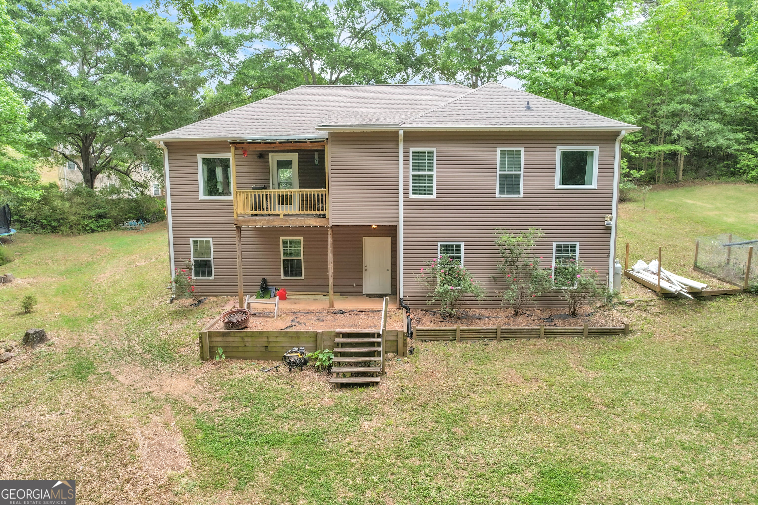 378 Harper LN