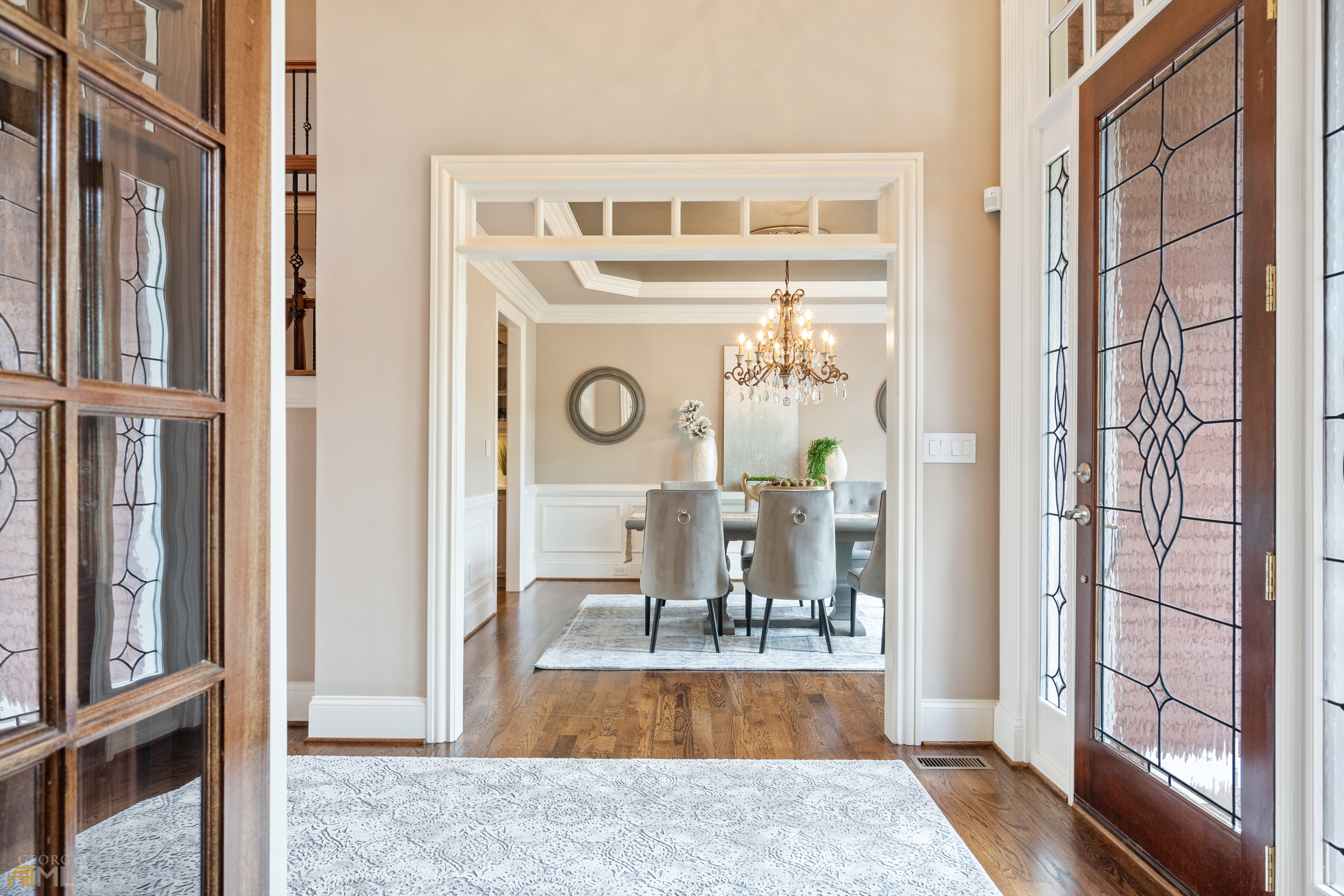 White Columns - Residential