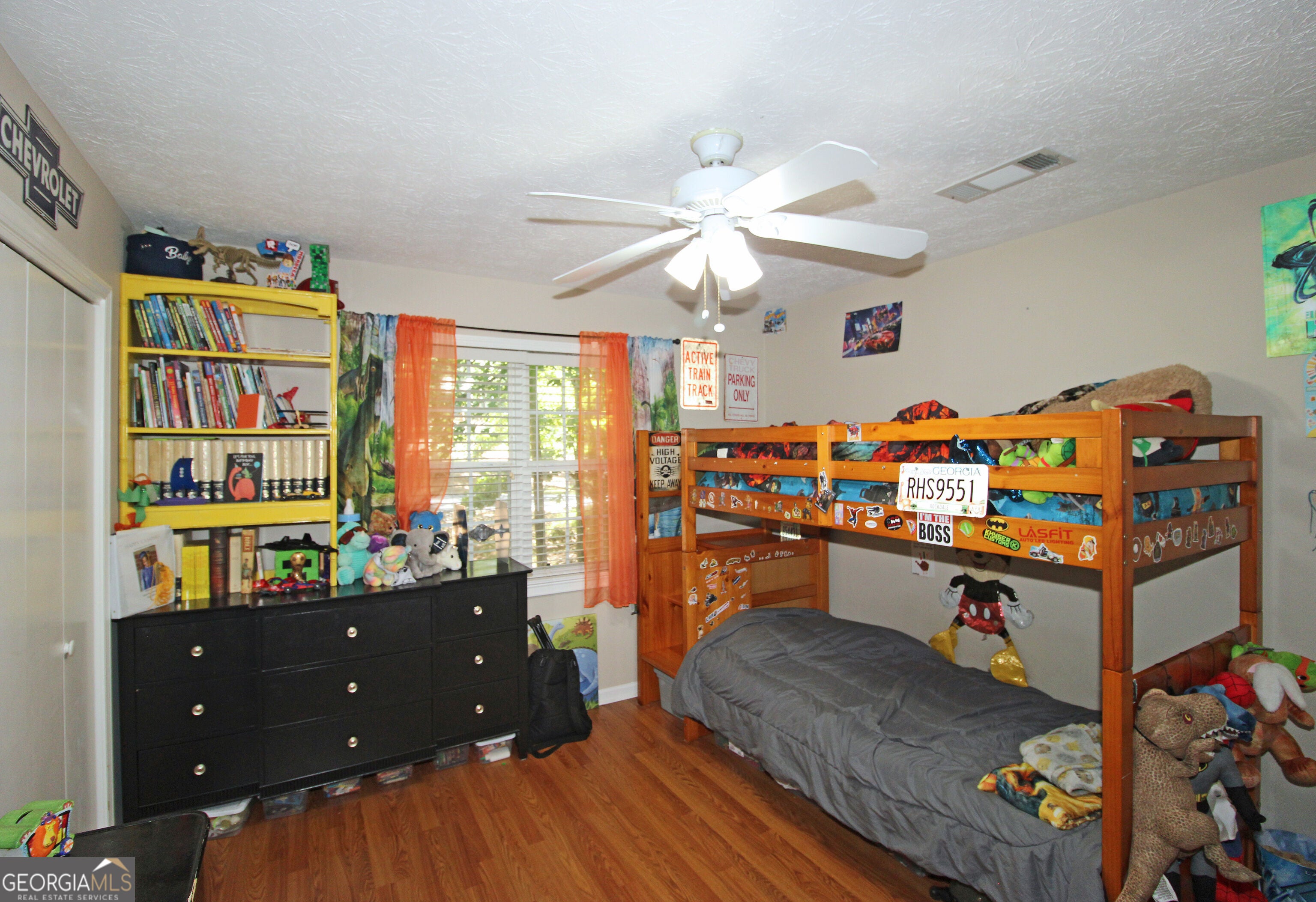 6143 Belle Meade DR