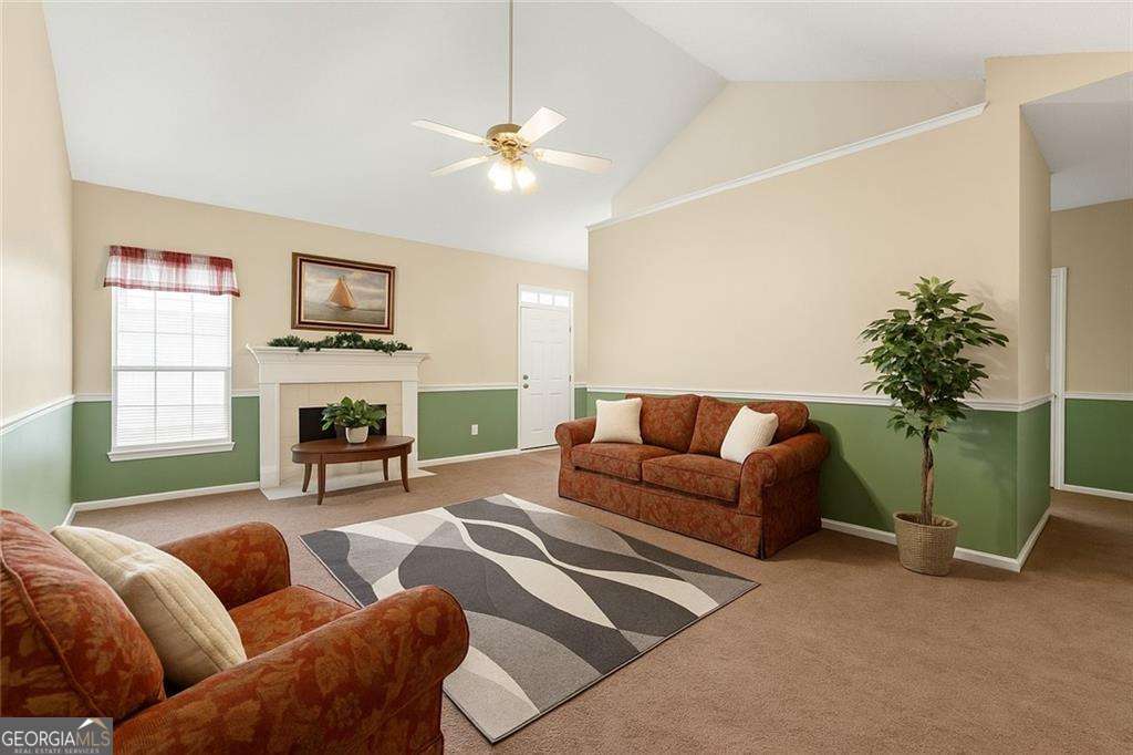 11203 Knotty Pine PL