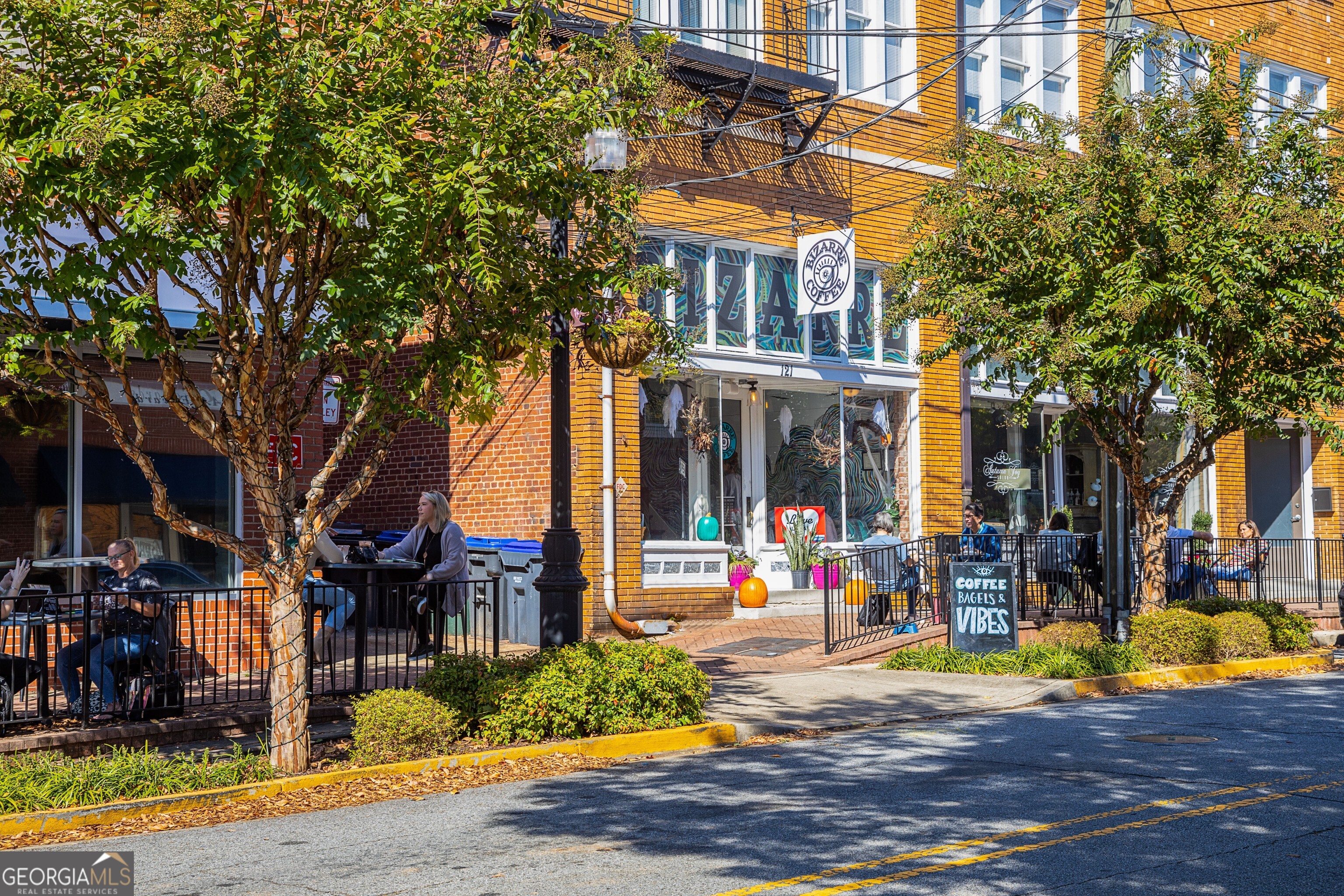 Canton, Georgia 30114, United States, 4 Bedrooms Bedrooms, ,4 BathroomsBathrooms,Residential,Pending,3466