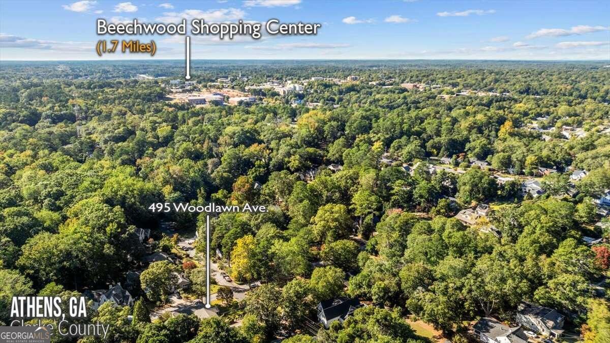 495 Woodlawn AVE