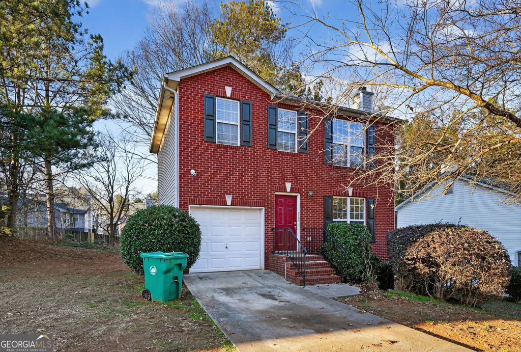Photo of 3969 Cress Way Run, Decatur, GA 30034 (MLS # 10685103)