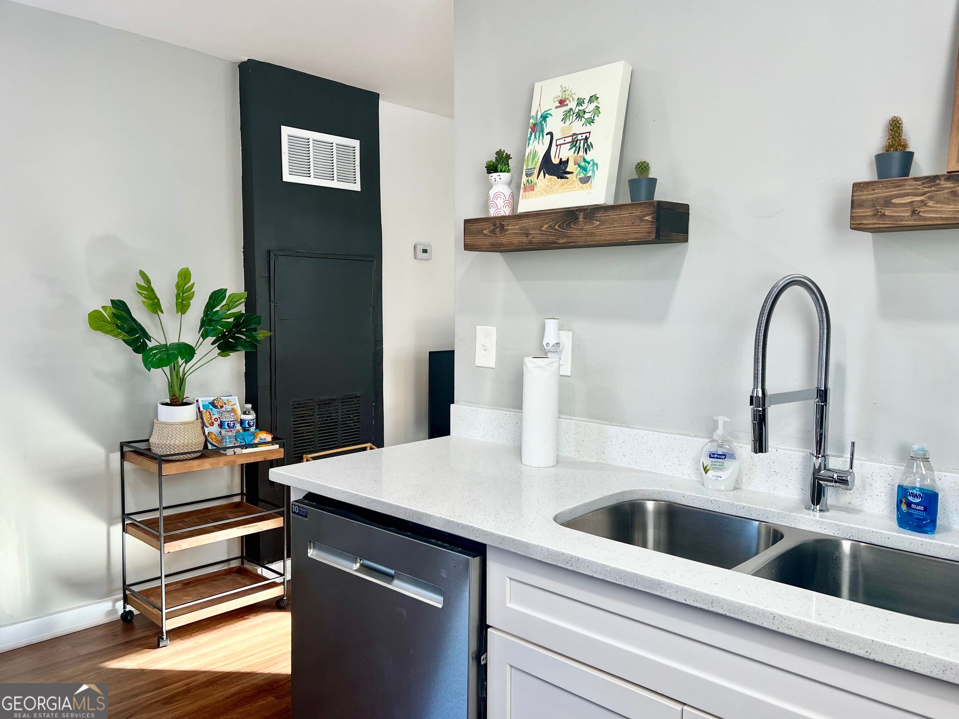 1165 Eggleston ST SW 4